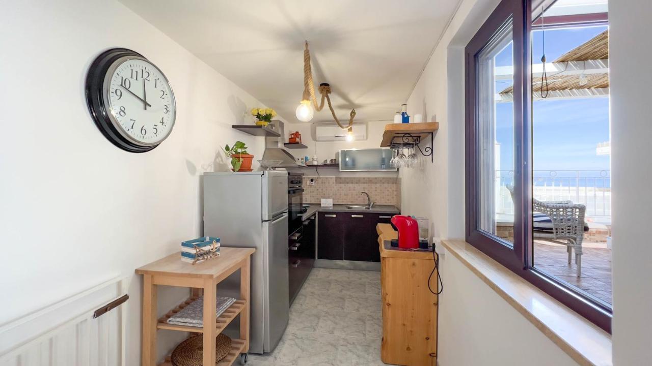 Wepuglia - La Dimora Di Mara Apartment Polignano a Mare Luaran gambar